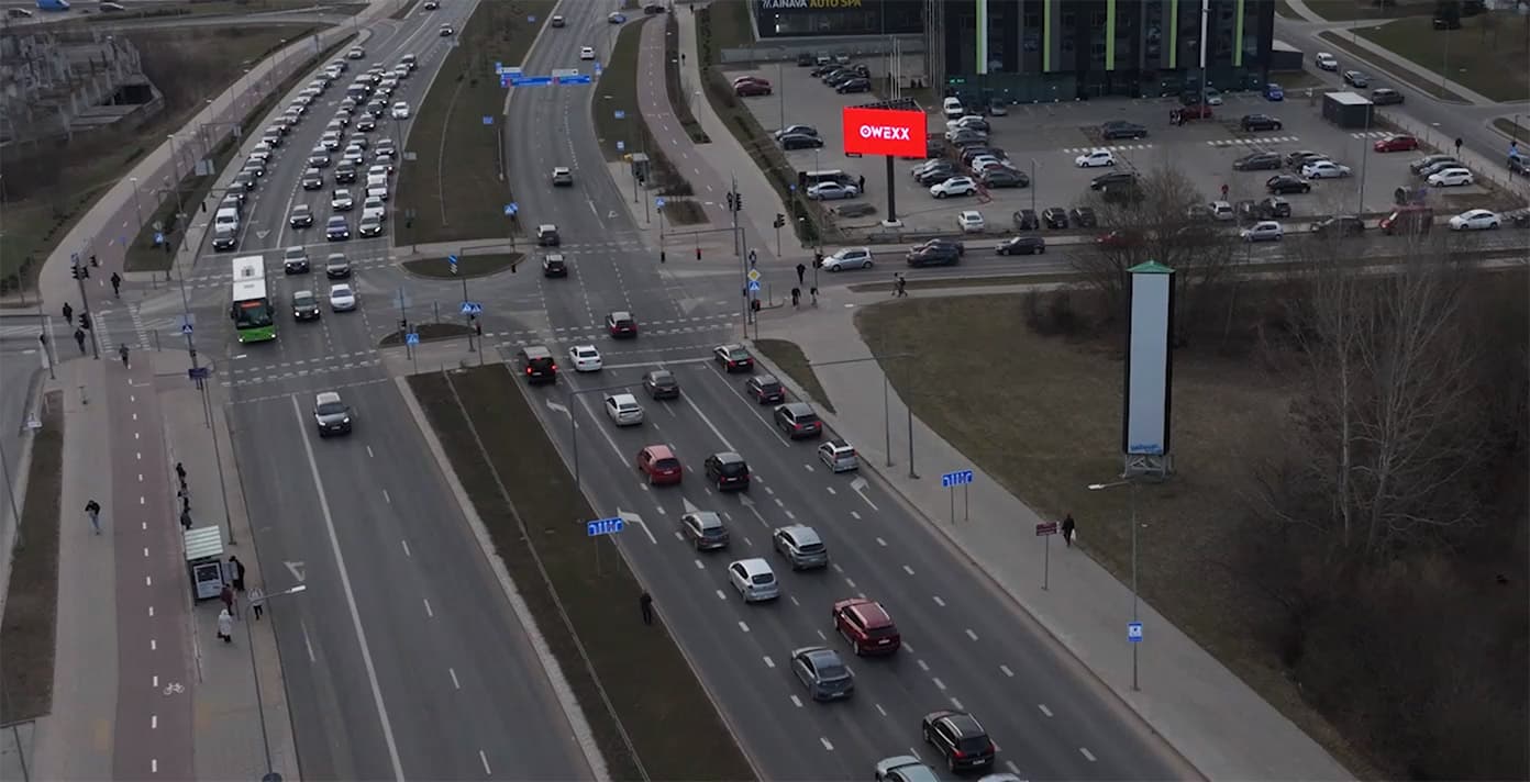 Ekranas „Pilaitės prospektas“ — LED lauko ekranas Vilnius