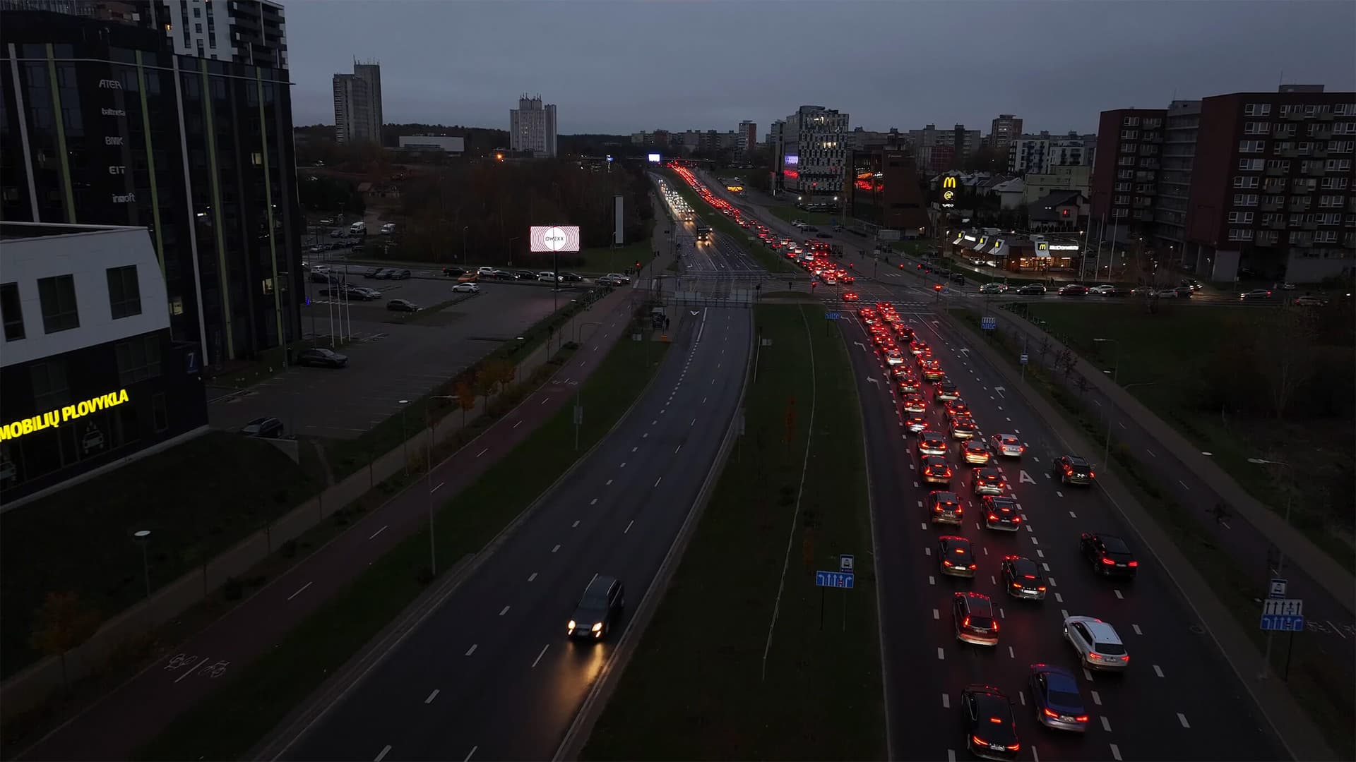Ekranas „Spaudos rūmai“ — LED lauko ekranas Vilnius
