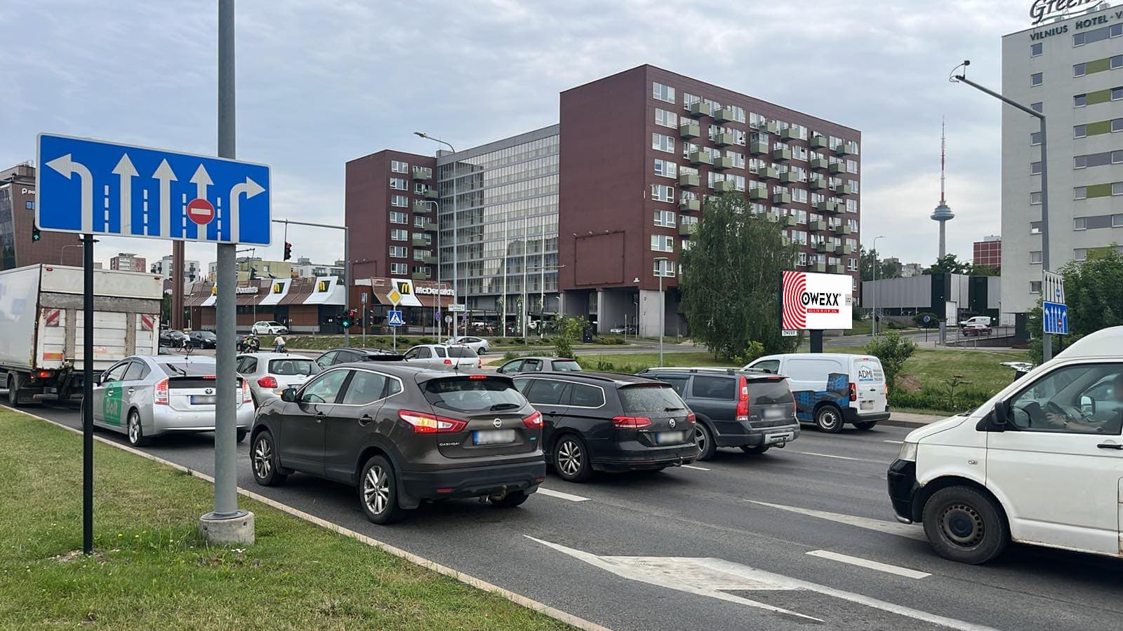 Reklamos stendas Pilaitės pr., Vilnius — Reklamos stendas Vilnius