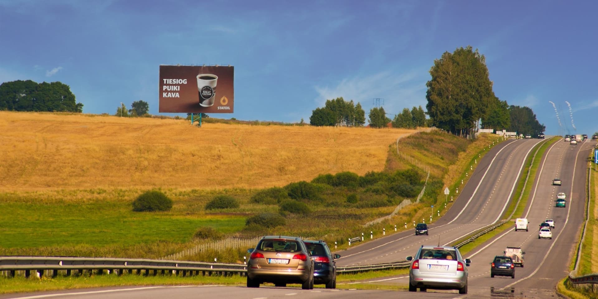 Reklamos stendas Automagistralė A1, Kaunas - Vilnius (kairėje pusėje), 52,4 km nuo Vilniaus — Reklamos stendas Pagrindiniai keliai
