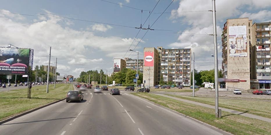 Reklamskylt på Taikos pr. 41, på husväggen, Kaunas