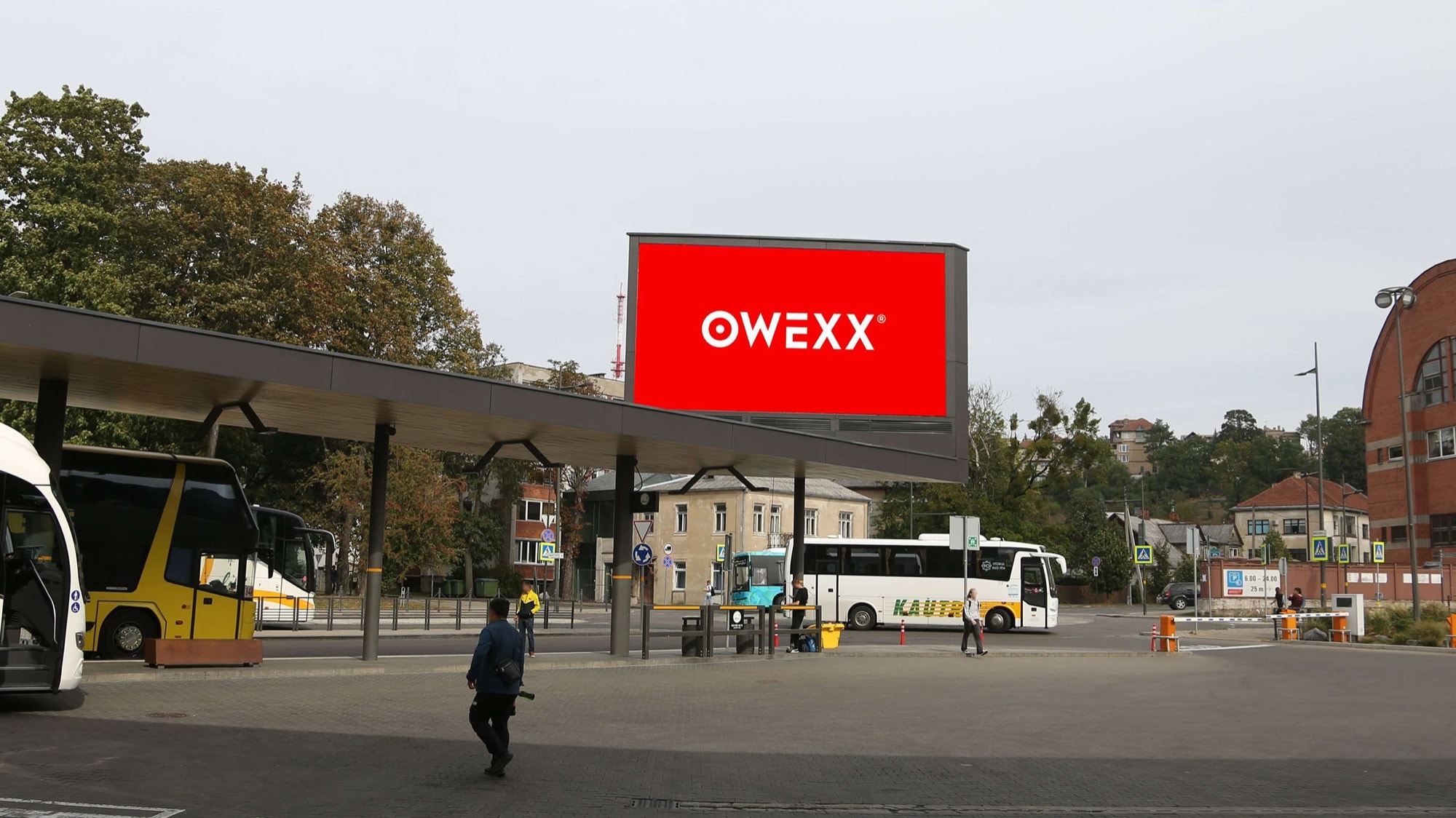 Skärm – Kaunas busstation, avgångsplattform — LED-utomhusskärm Kaunas
