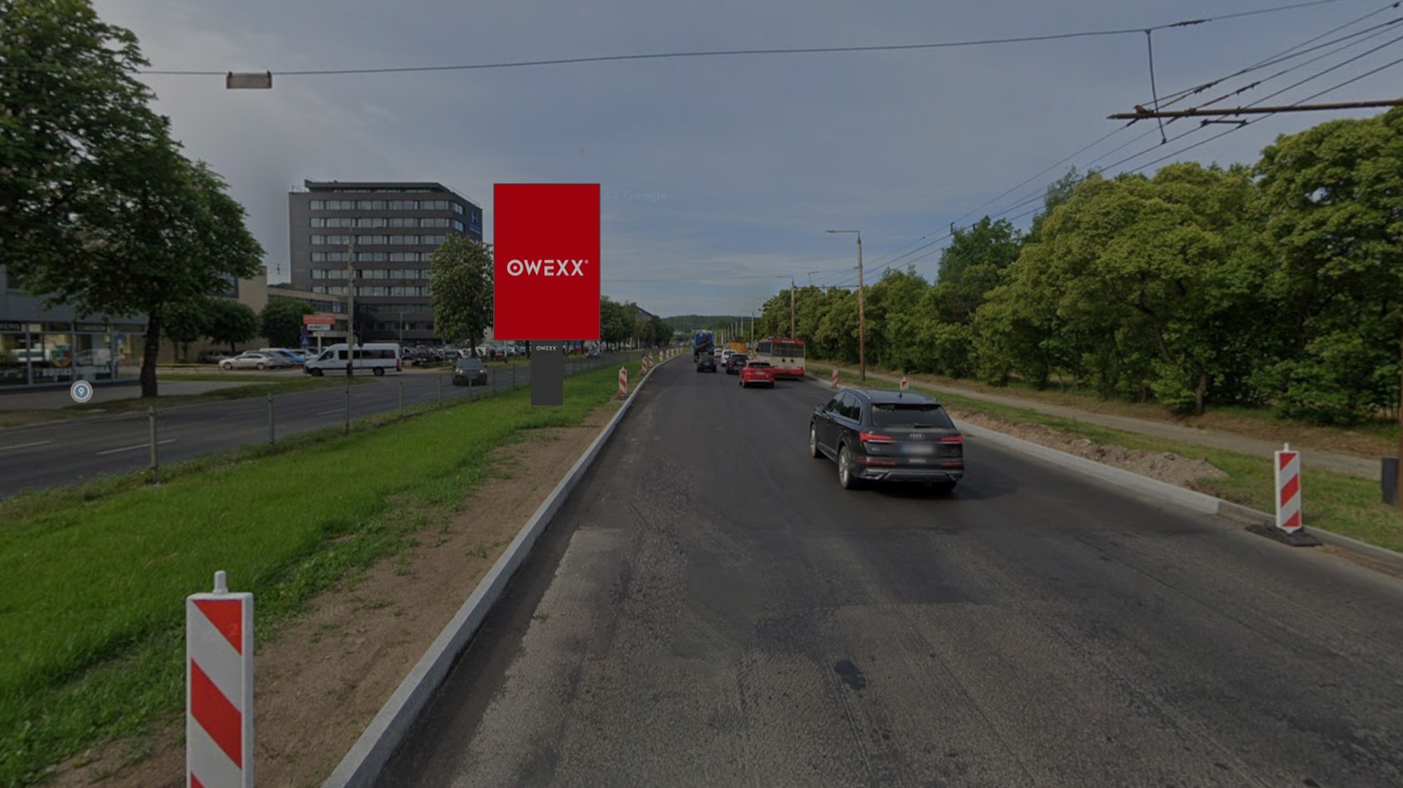 Ekranas „Savanorių prospektas“ — Vertikalus ekranas Vilnius