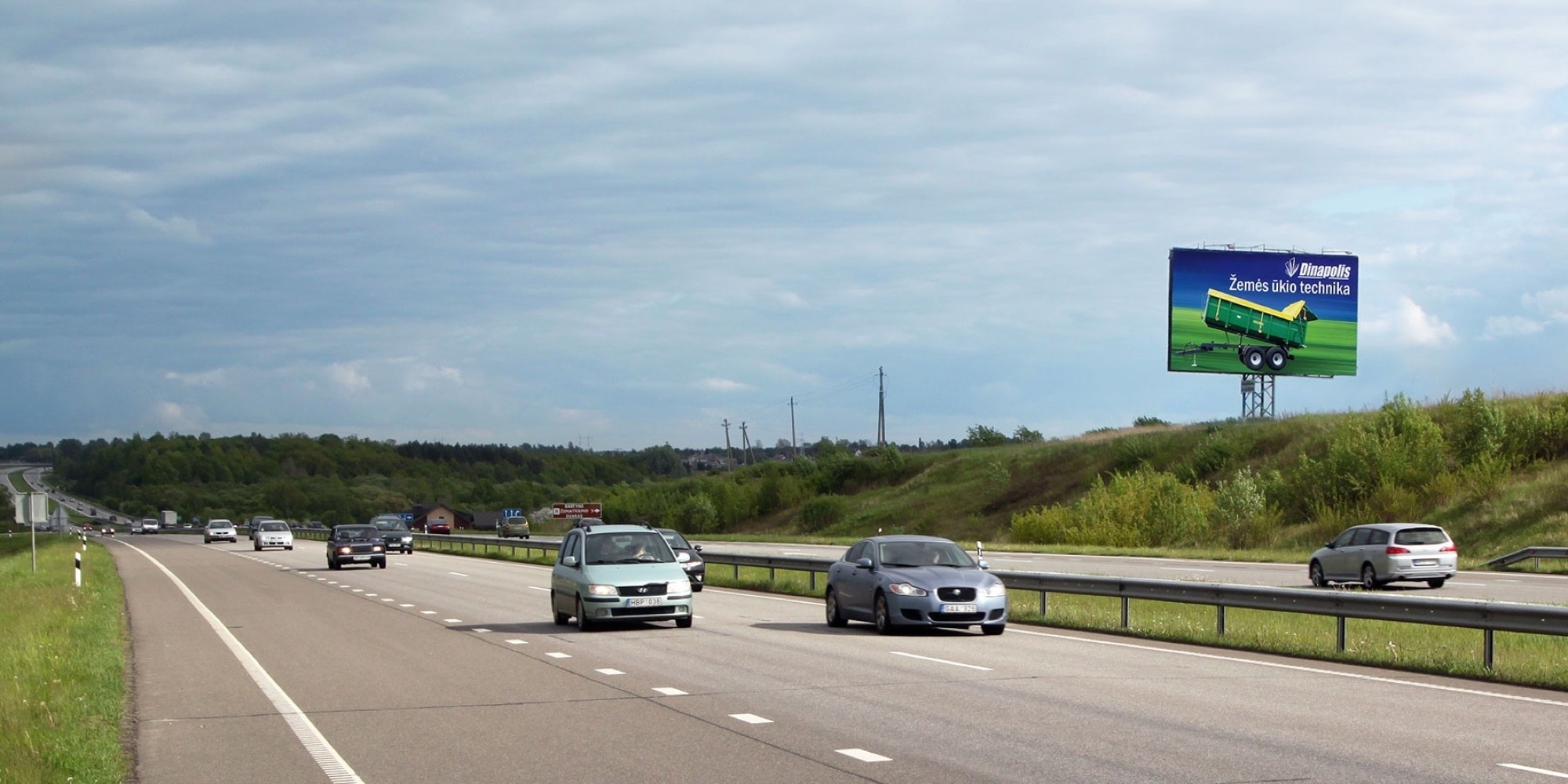 Automagistralė A1, Kaunas - Klaipėda, 122 km nuo Vilniaus (kairėje pusėje) — Reklamos stendas Pagrindiniai keliai