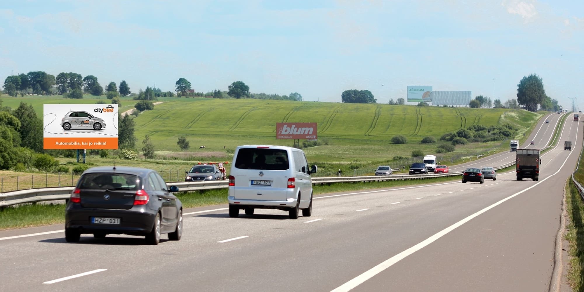 Automaģistrāle A1, Kauņa - Viļņa (kreisajā pusē), 53,3 km no Viļņas — Reklāmas stends Pagrindiniai keliai