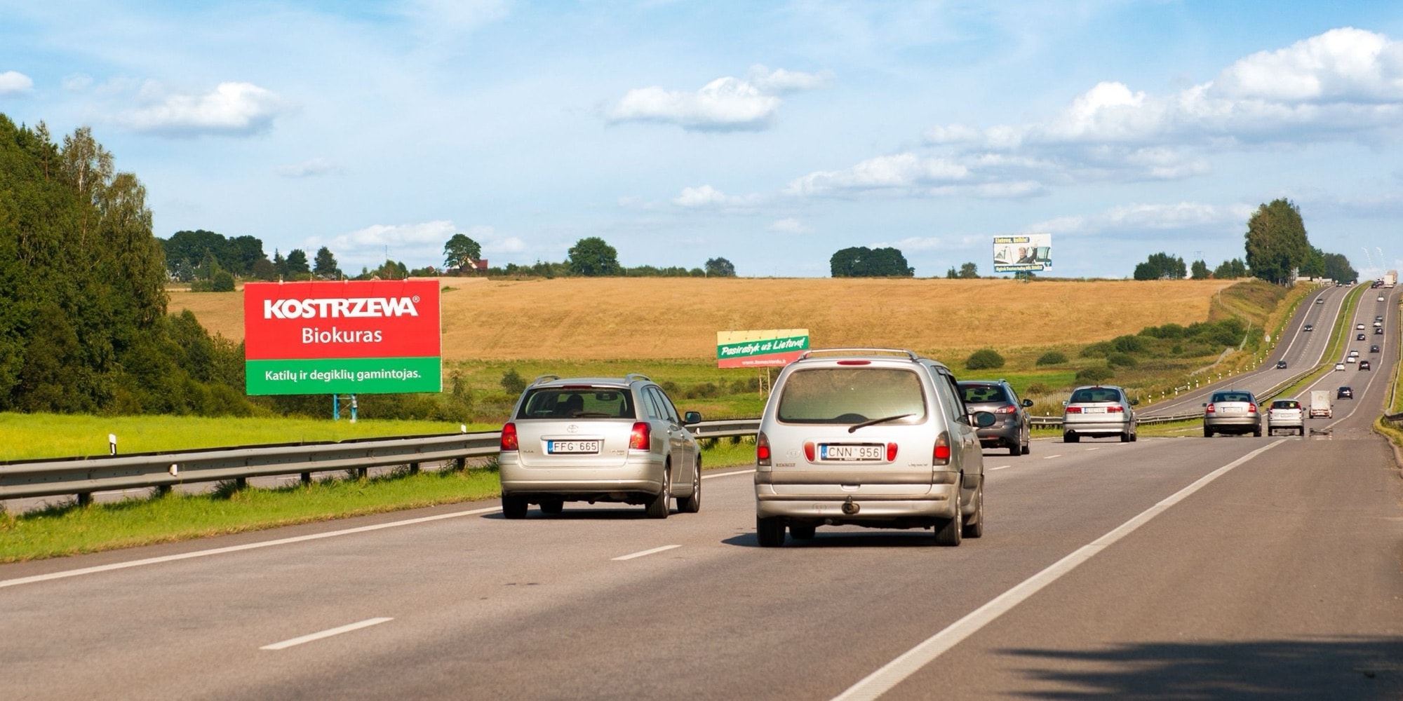 Automagistralė A1, Vilnius - Kaunas (dešinėje pusėje), 53,3 km nuo Vilniaus — Reklamos stendas Pagrindiniai keliai