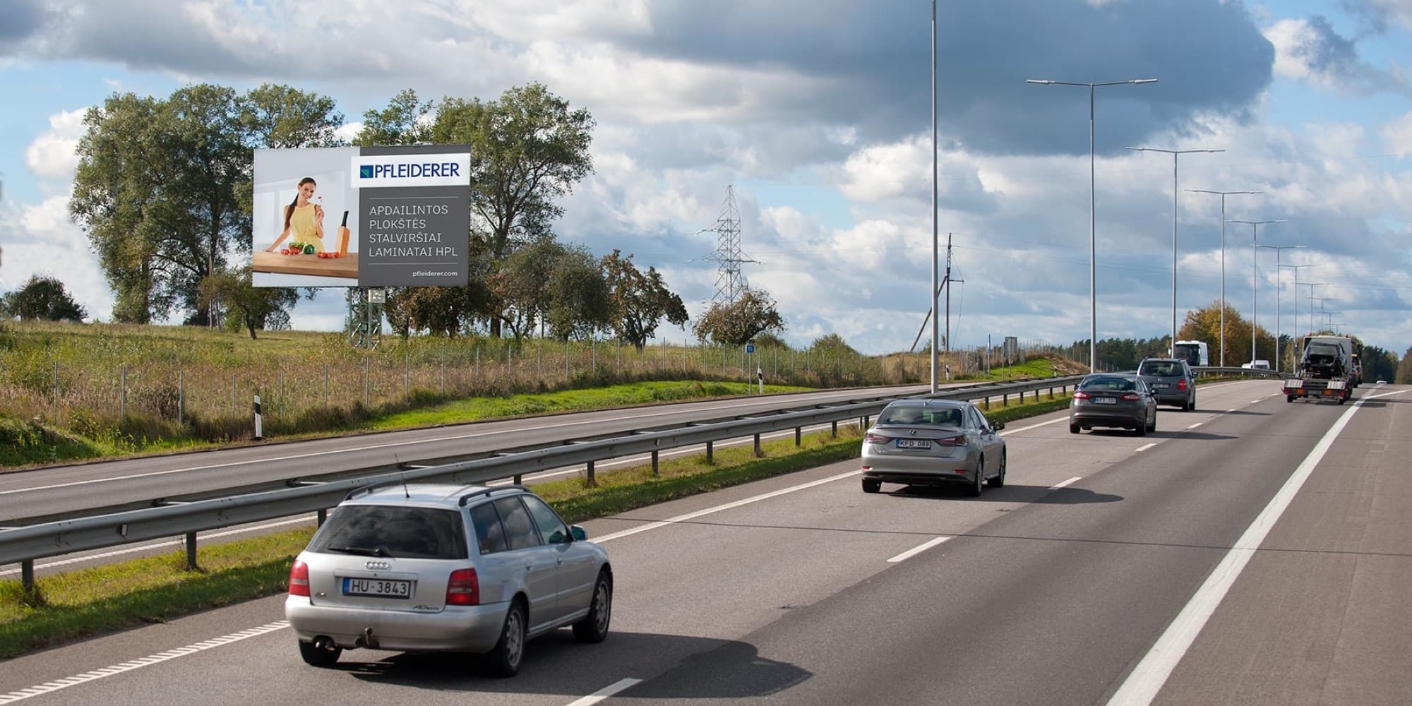 Valtatie A1, Kaunas - Vilna (oikealla puolella), 55 km Vilnasta