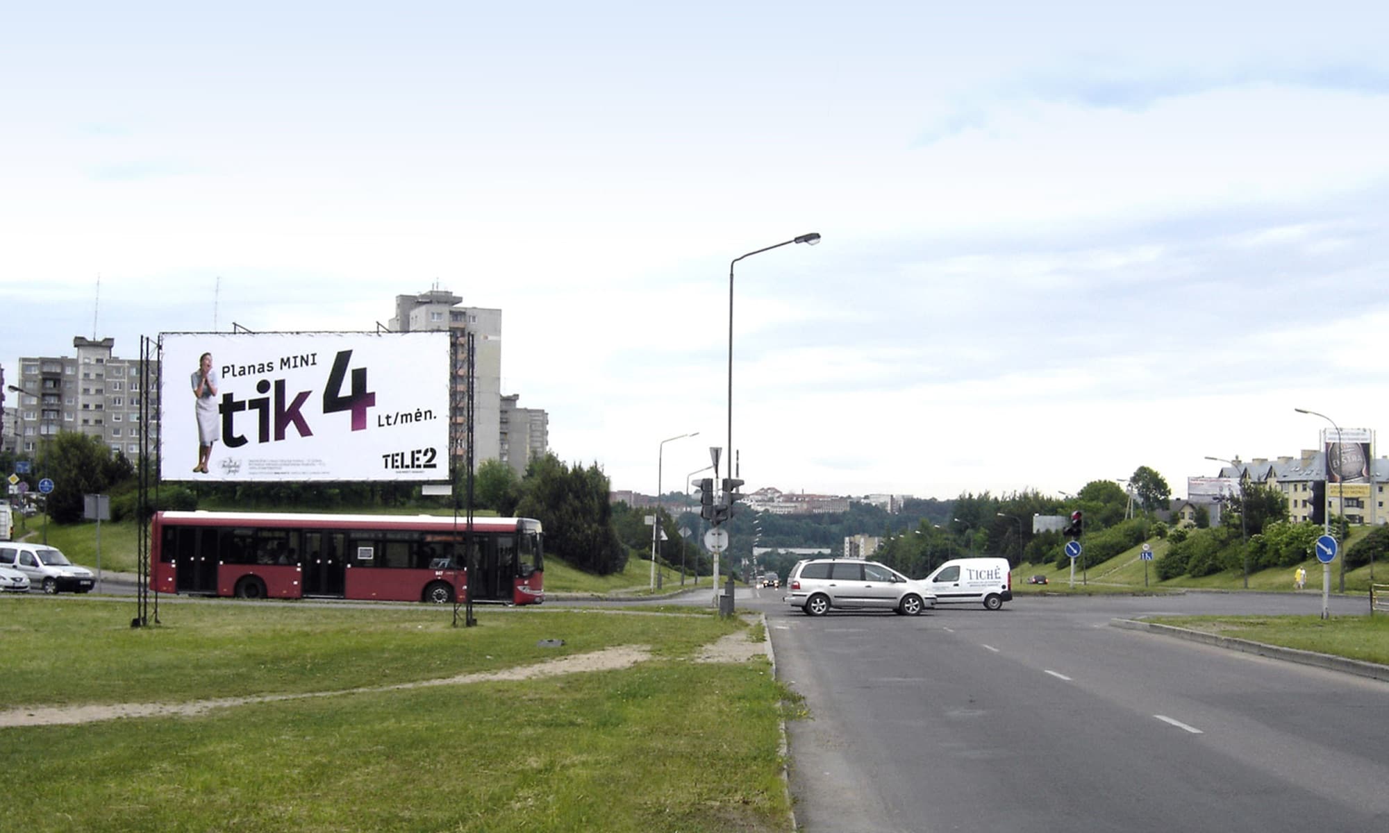 Reklaamitahvel Baltų pr. ja Rasytės g. ristmikul, Kaunas (A-pool) — Reklamos stendas Kaunas