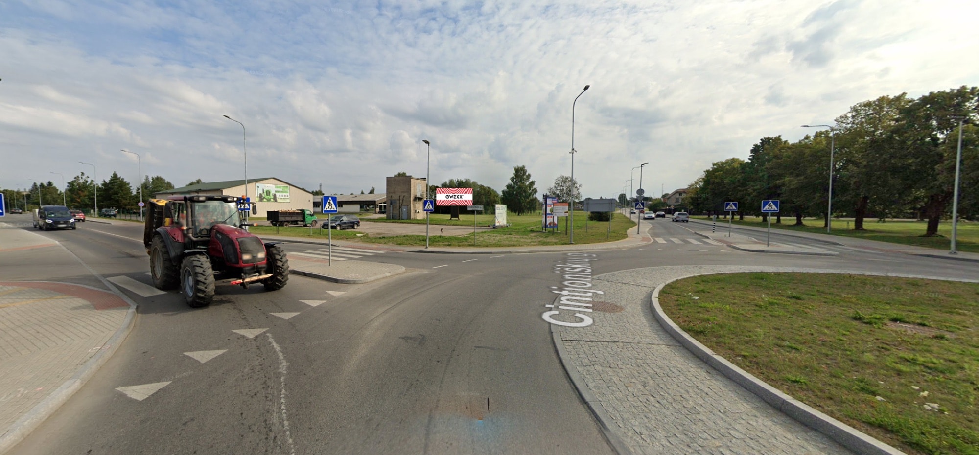 Reklamos stendas Cintijoniškių g. ir Pramonės g. sankryža, Šilutė (kairėje pusėje)