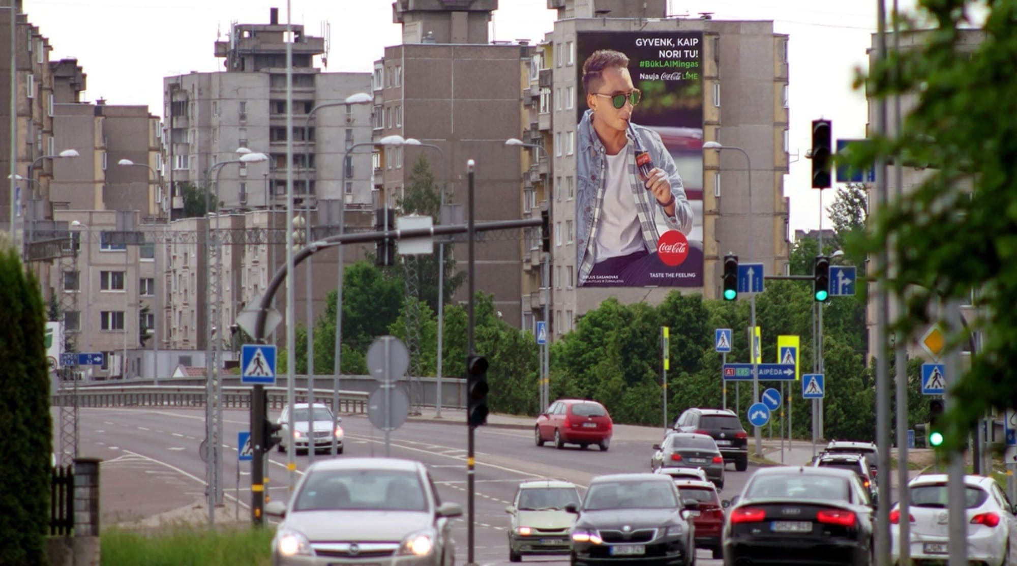 Panou publicitar la intersecția str. Jotvingių și str. Kuršių, Kaunas — Panou publicitar Kaunas