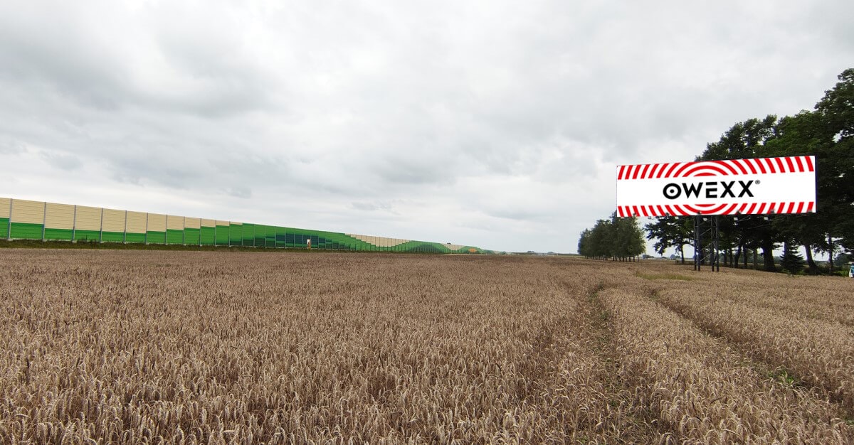Mainostaulu Kaunas – Marijampolė Via Baltica, 40 km Kaunasta. (oikealla puolella) — Mainosteline Pagrindiniai keliai