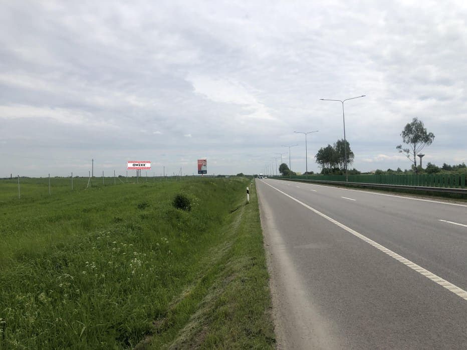 Reklameplakat Kaunas – Vilnius, 40 km til Vilnius, på venstre side