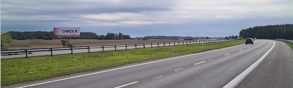 Reklameplakat Klaipėda – Kaunas, 58 km til Kaunas (venstre side) — Reklamestander Pagrindiniai keliai