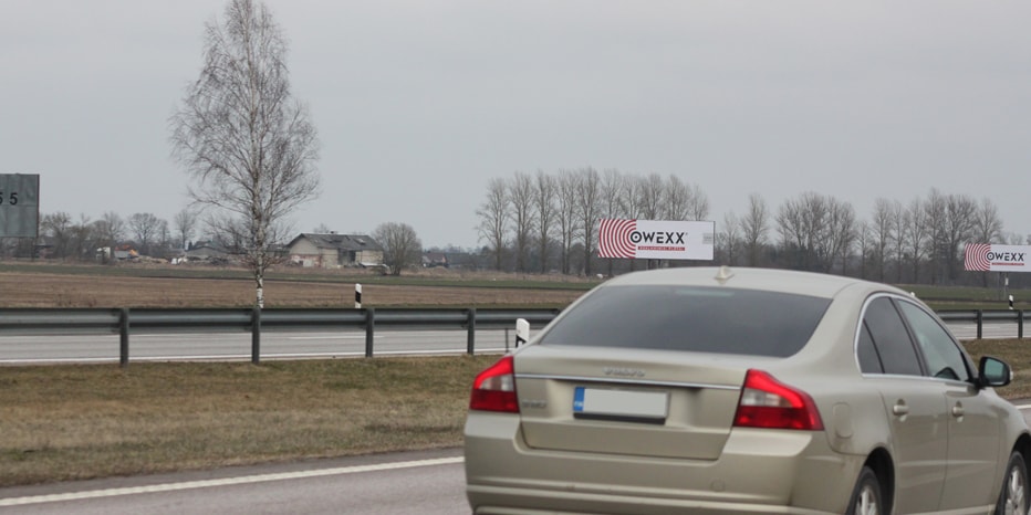Reklamos stendas Klaipėda - Kaunas - Vilnius, 183 km iki Vilniaus II (kairėje pusėje) — Reklamos stendas Pagrindiniai keliai