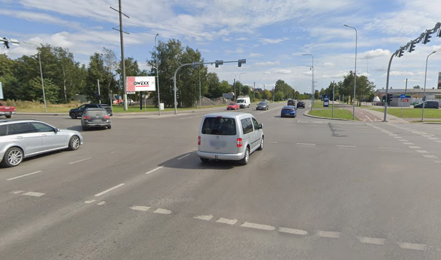 Reklaamitahvel Serbentų ja Pramonės tänava ristmikul, Dubijos tänava suunas, Šiauliai
