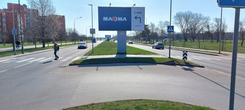 Reklamos stendas Šiaurės pr., Klaipėda (IKI Studlendas) (B pusė) — Reklamos stendas Klaipėda