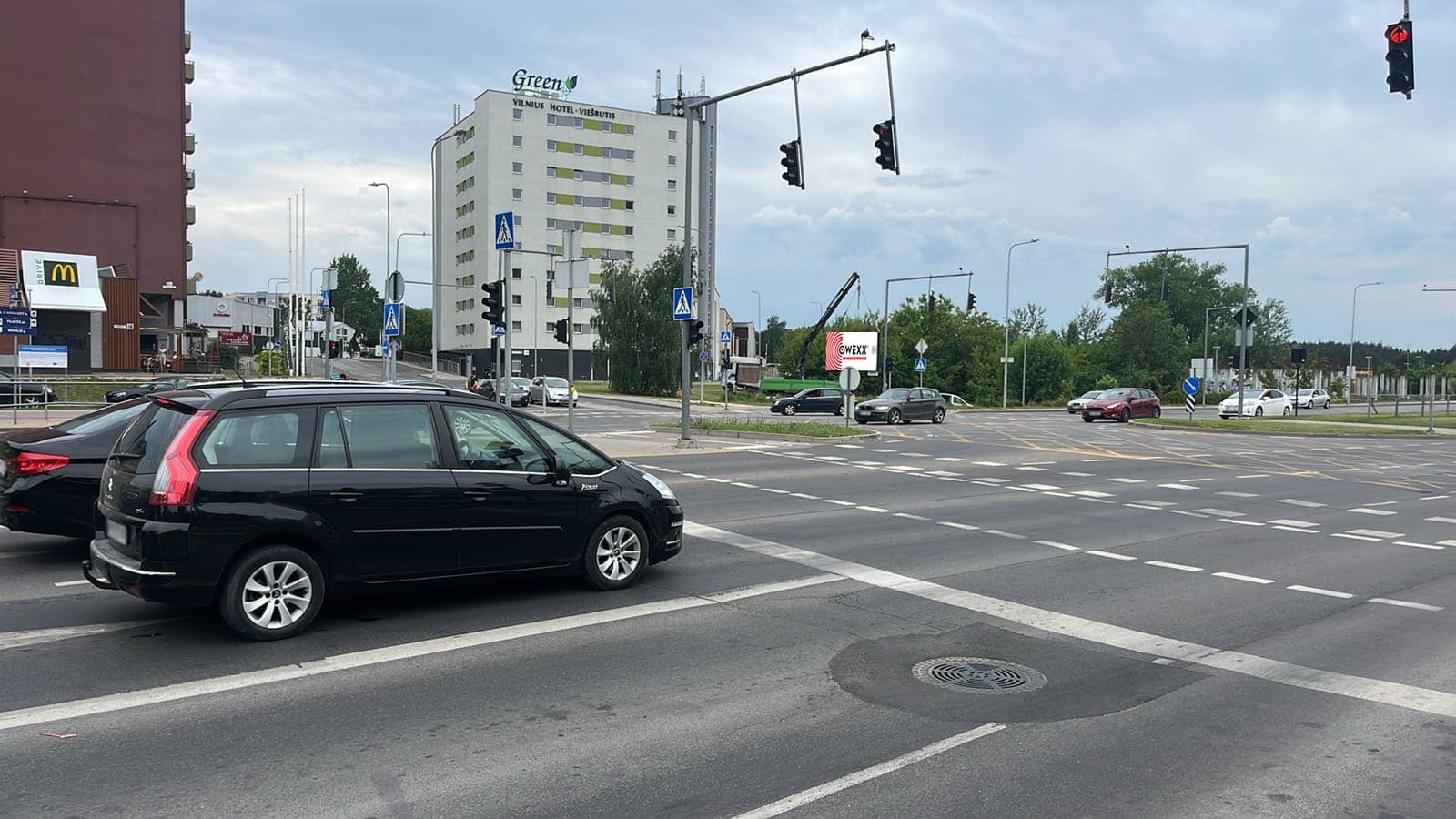 Reklamos stendas Sietyno g. ir Pilaitės pr. sankirta, Vilnius