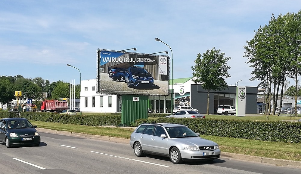 Reklamos stendas Šilutės pl. 19C, Klaipėda (B pusė) — Reklamos stendas Klaipėda