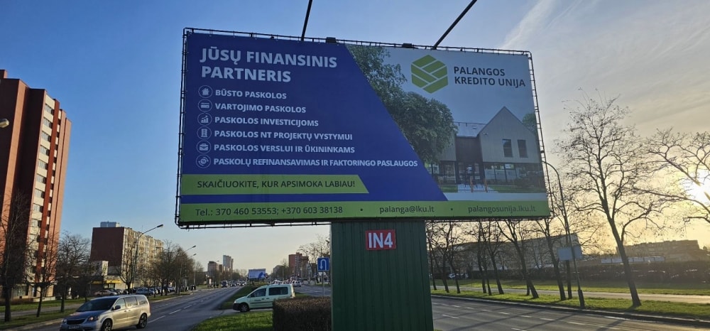 Reklamos stendas Taikos pr. 105, Klaipėda (B pusė) — Reklamos stendas Klaipėda