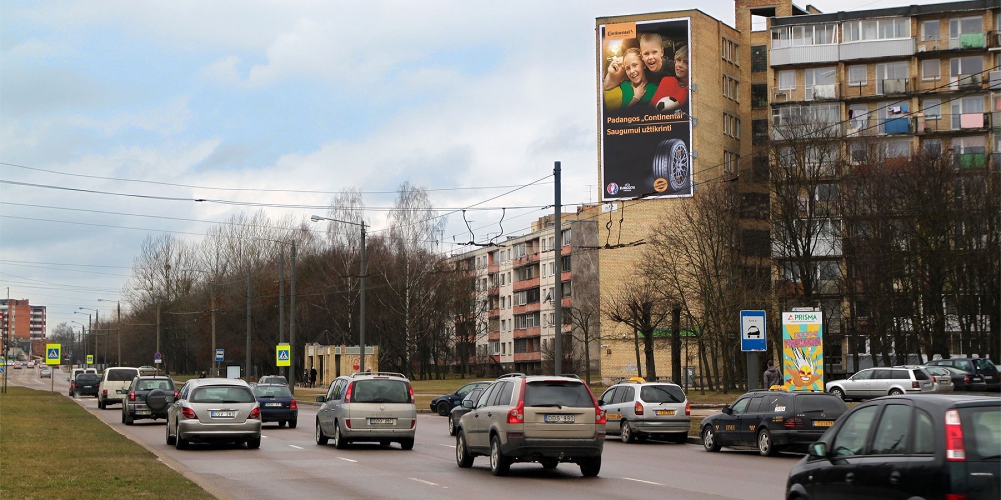 Reklamos stendas Taikos pr. 39, Kaunas — Reklamos stendas Kaunas