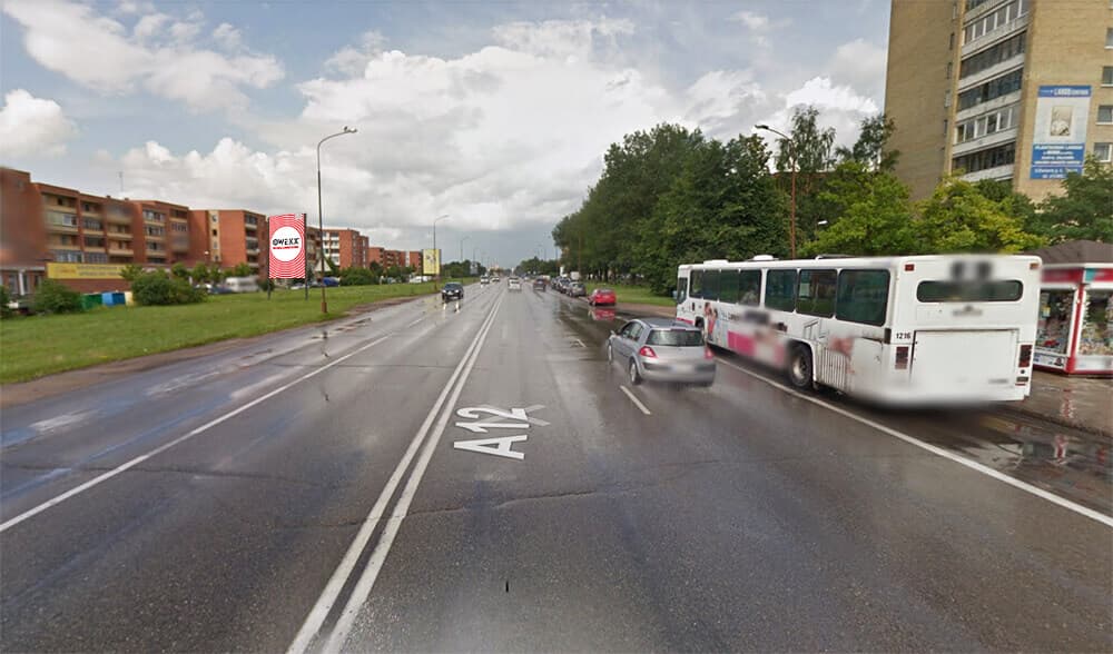Reklamos stendas Tilžės g. 43, nuo Šiaulių PPC „Akropolio“ link miesto centro, Šiauliai
