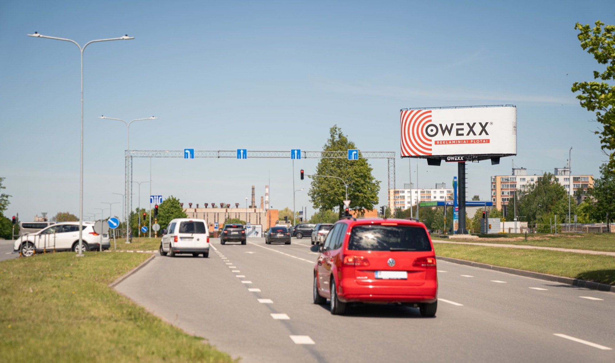 Reklamos stendas Vakarinės g. ir Klaipėdos g. sankryža, Panevėžys — Reklamos stendas Panevėžys