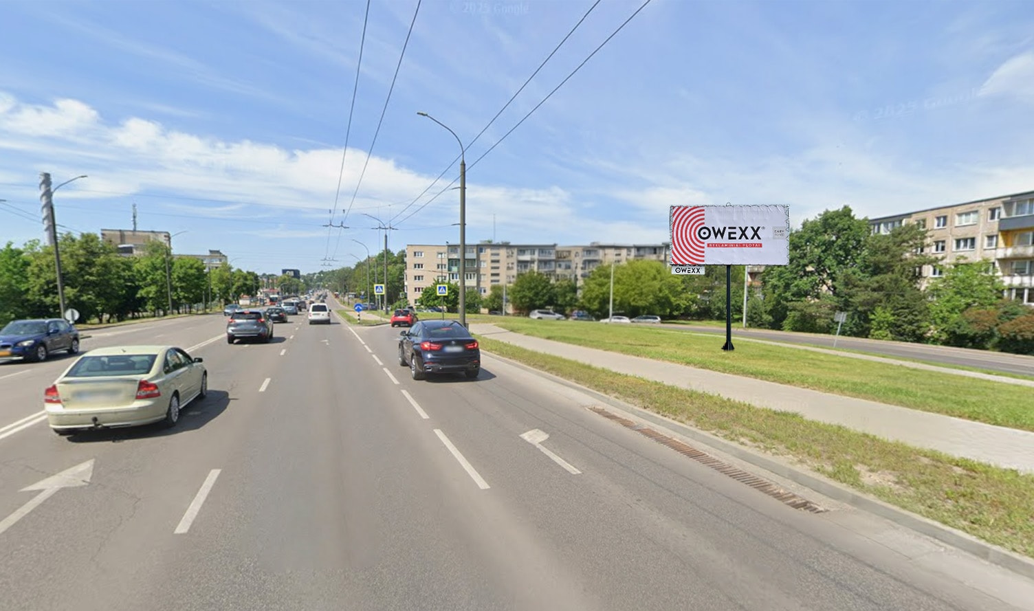 Reklamos stendas Varnių g., Kaunas (link Neries krantinės), Kaunas — Reklamos stendas Kaunas