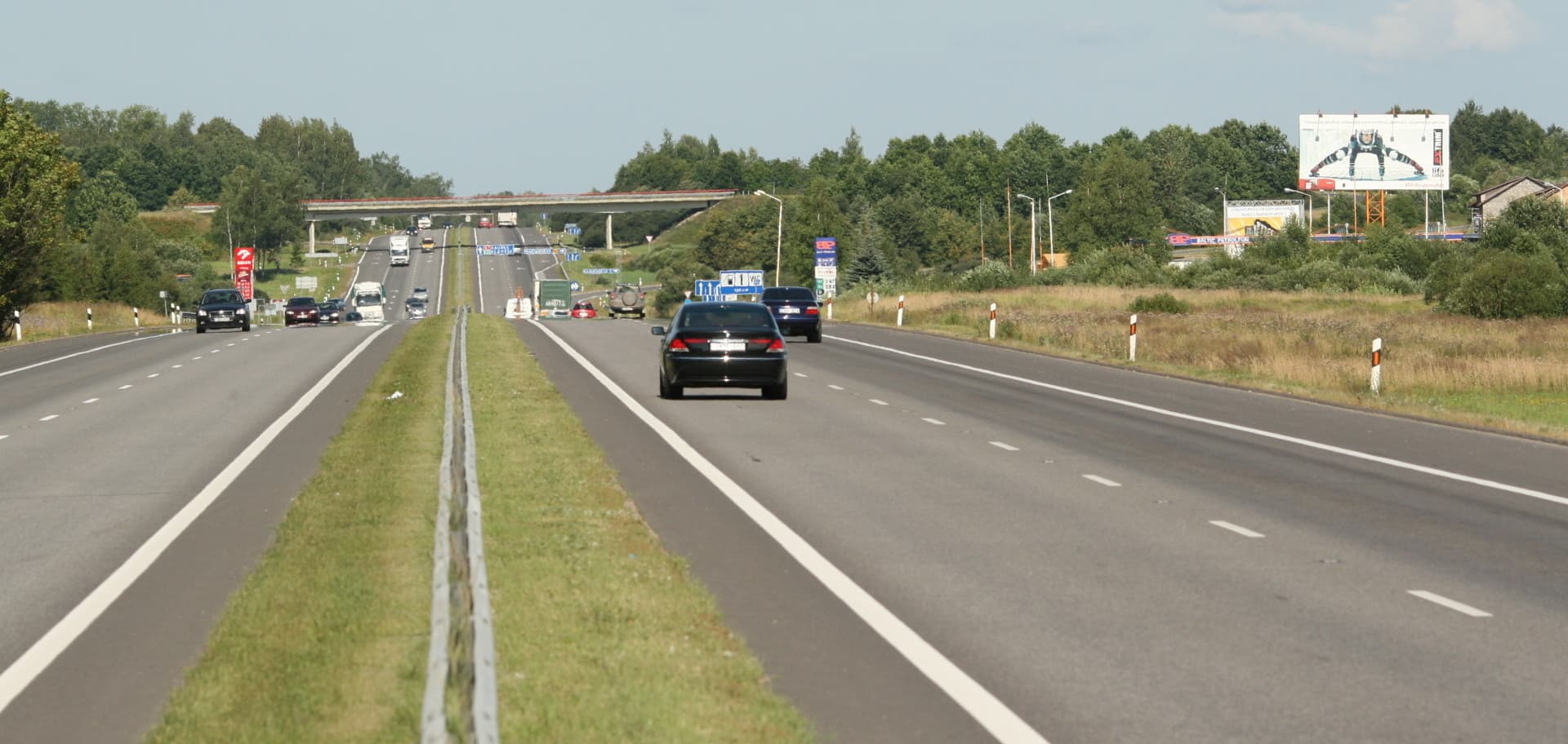 Reklamos stendas Vilnius - Kaunas, 63,4 km nuo Vilniaus (dešinėje pusėje)