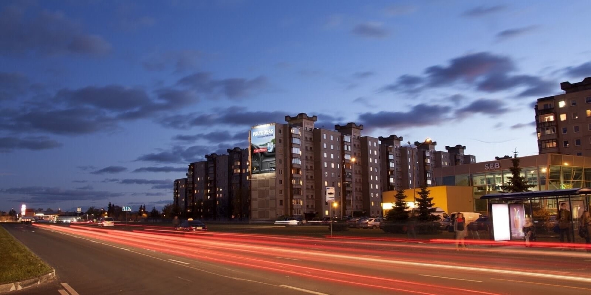 Reklamos stendas – Žemaičių pl. 40, prie PC IKI, link centro, Kaunas, B pusė — Reklamos stendas Kaunas