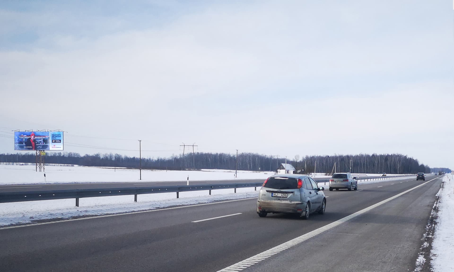 Panneau publicitaire Klaipėda - Kaunas - Vilnius, 133 km jusqu'à Vilnius (côté droit) — Panneau publicitaire Pagrindiniai keliai