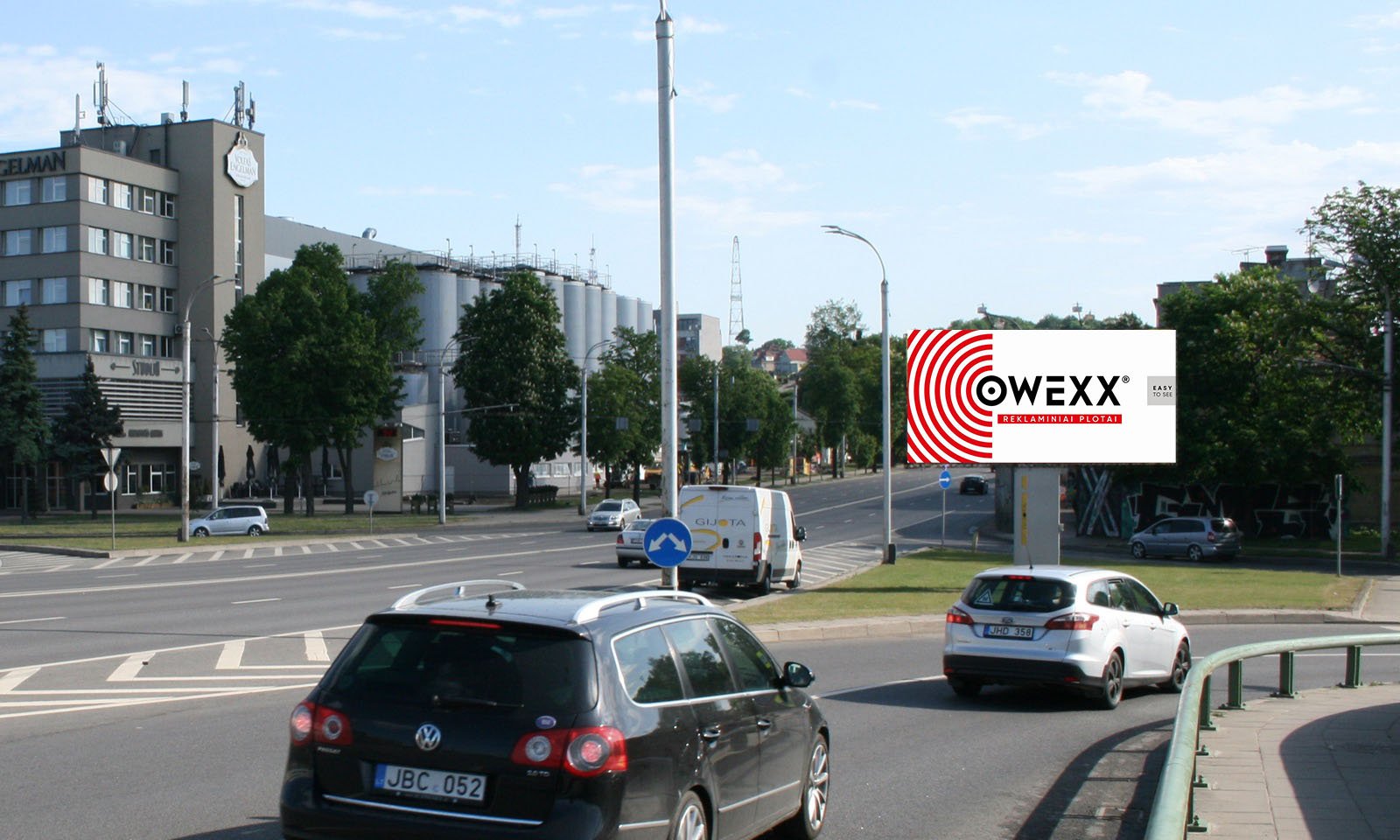 Reklamos stendas M.K.Čiurlionio g. ir Kaunakiemio g. sankryža, netoli Kaunakiemio g. įvažos, Kaunas (B pusė) — Reklamos stendas Kaunas