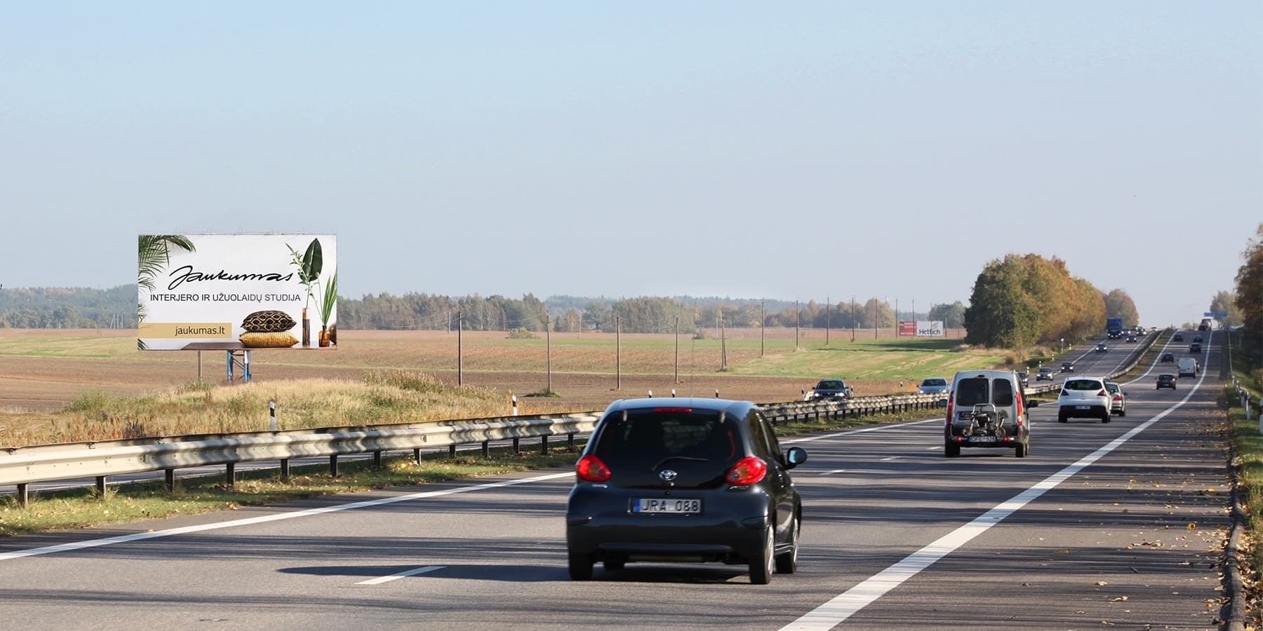 Automagistralė A1, Kaunas - Vilnius (kairėje pusėje), 66,5 km nuo Vilniaus — Reklamos stendas Pagrindiniai keliai