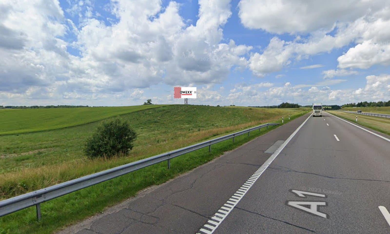Reklamos stendas, Kaunas–Klaipėda 207km (K pusė)