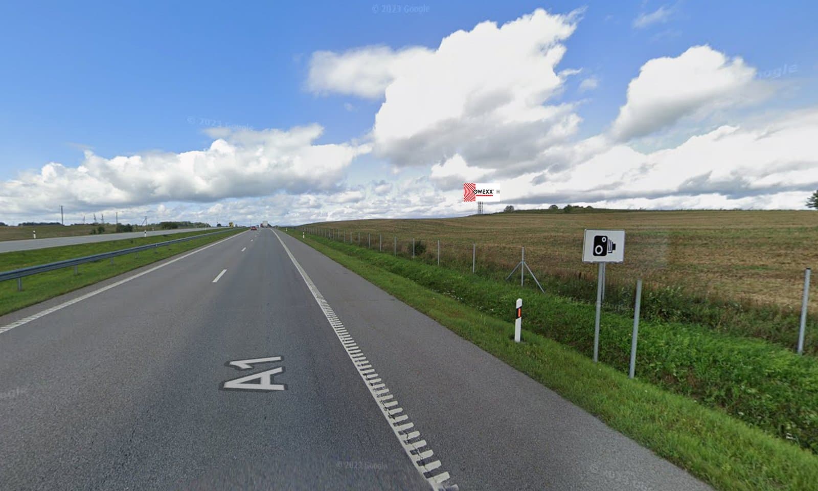 Reklamos stendas, Kaunas–Klaipėda 241km (D pusė)