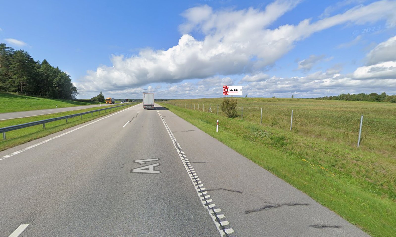 Reklamos stendas, Kaunas–Klaipėda 242km (D pusė) — Reklamos stendas Pagrindiniai keliai