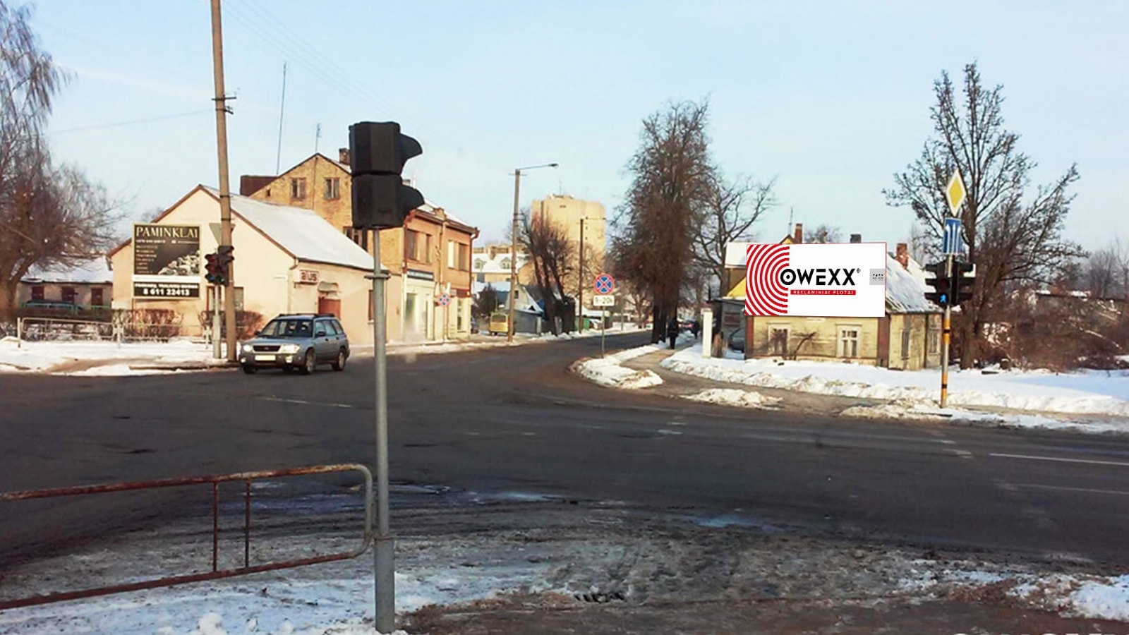 Mainostaulu Stoties, Marojonų, Pušaloto -kadun risteyksessä, Panevėžys — Mainosteline Panevėžys
