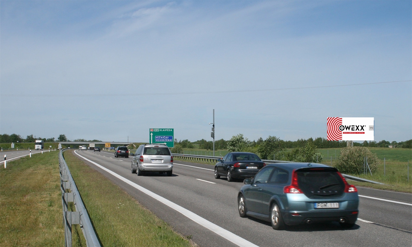 Reklamos stendas Vilnius - Kaunas - Klaipėda, 25 km iki Klaipėdos (dešinėje pusėje) — Reklamos stendas Pagrindiniai keliai