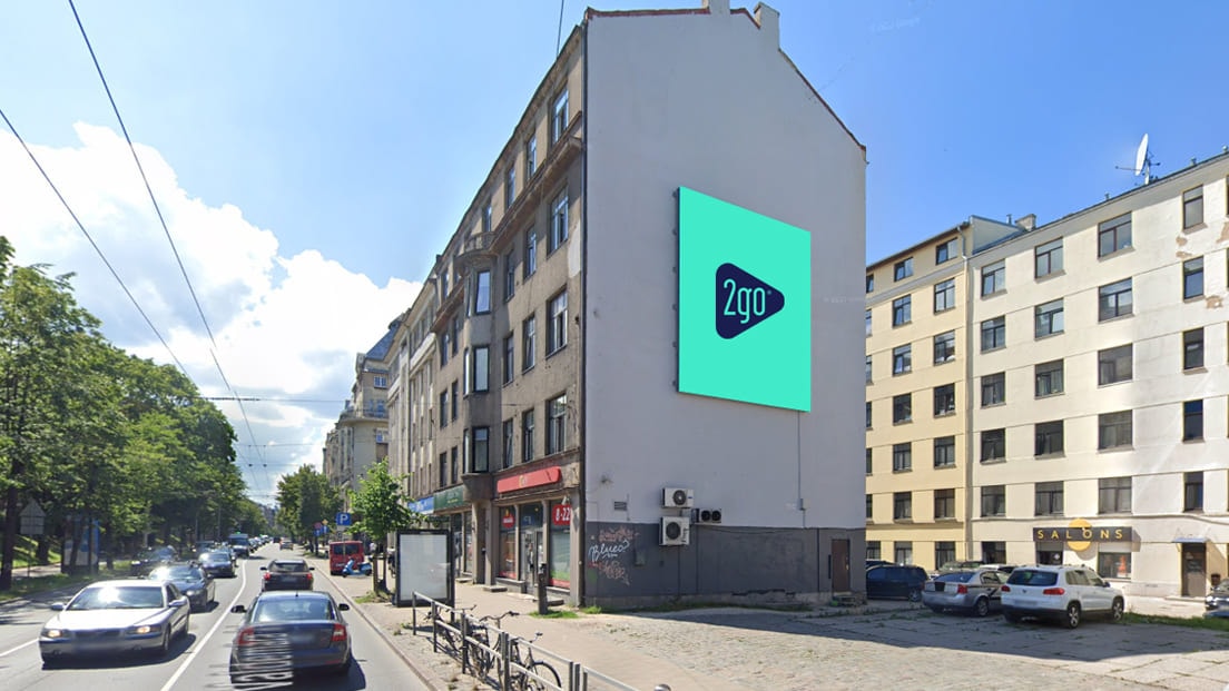 Ekranas – Kr. Valdemara iela 77 — Vertikalus ekranas Ryga