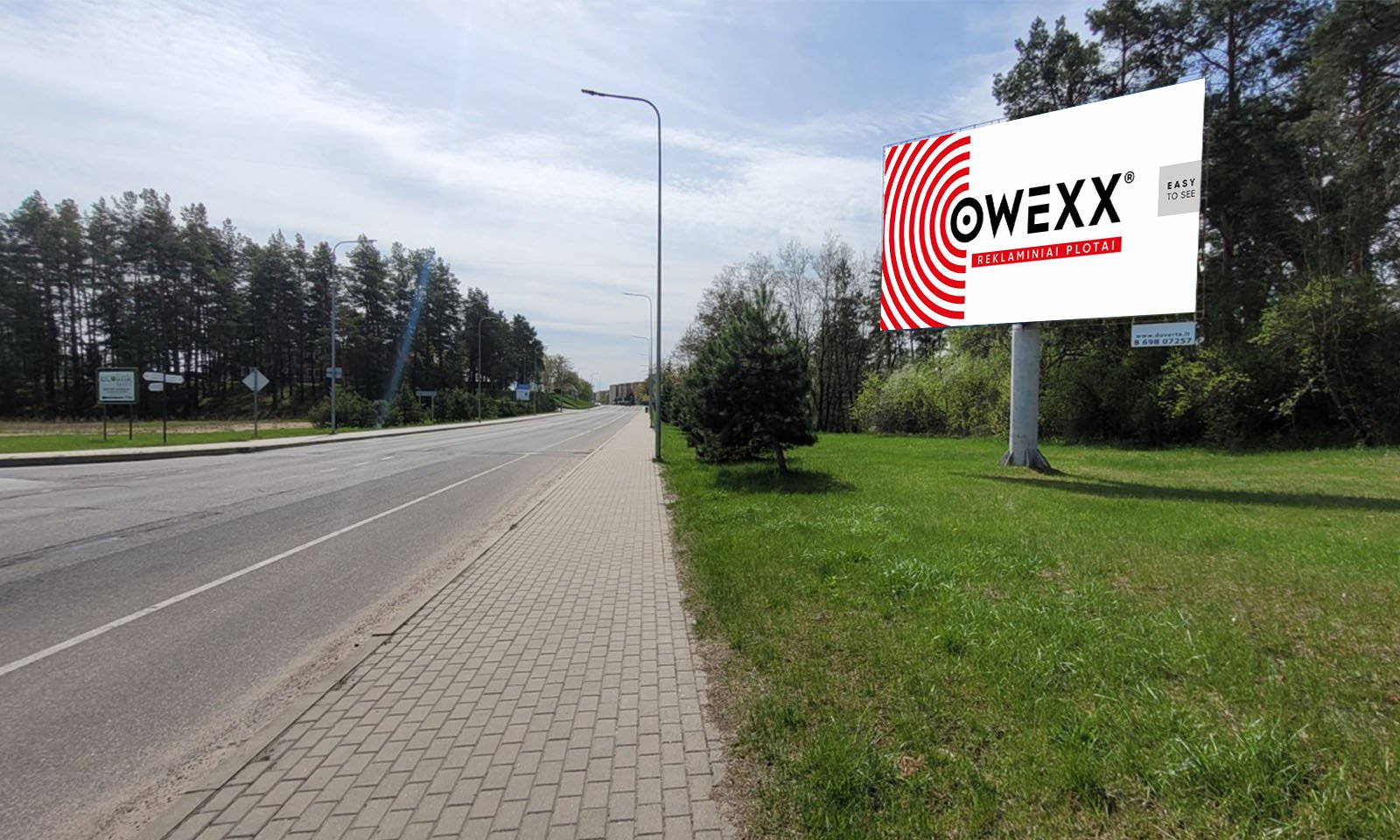 Reklamos stendas – Vytauto g. ir Alytaus g. sankirta, Varėna — Reklamos stendas Varėna